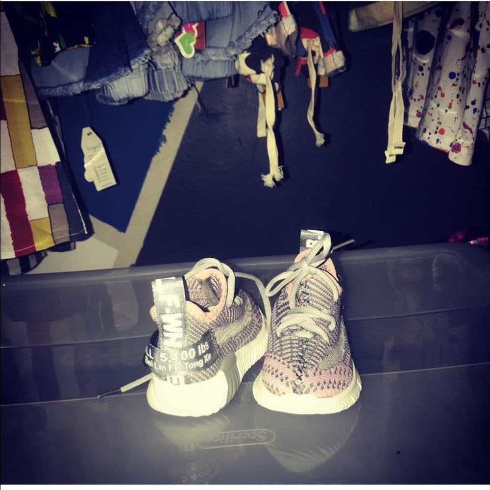Children shoes